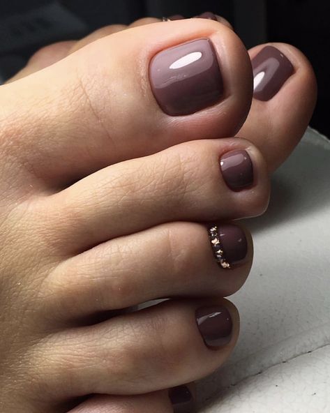 Toenail Ideas, Best Toe Nail Color, Fall Toe Nails, Pedicure Ideas, Pedicure Colors, Gel Toe Nails, Toe Nail Color, Pretty Toe Nails, Summer Toe Nails