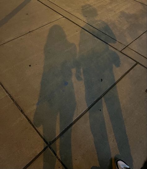 shadow pic inspo, shadow pics, shadow inspo, couple pics, couple pic inspo, date night, couple pictures, tall couple inspo, tall couples, shadow pictures Night Couple Pictures, Date Night Couple Pictures, Couple Shadow Aesthetic, Tall Couples, Date Night Couple, Shadow Pics, Shadow Pic, Couple Shadow, Couple Inspo