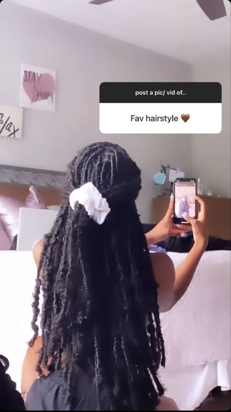 Soft Locs Hairstyles, Girl Braided Hairstyles, Hair Styles Black, Soft Locs, Butterfly Locs, Faux Locs Hairstyles, Cute Box Braids Hairstyles, Protective Hairstyles Braids, Natural Curls Hairstyles