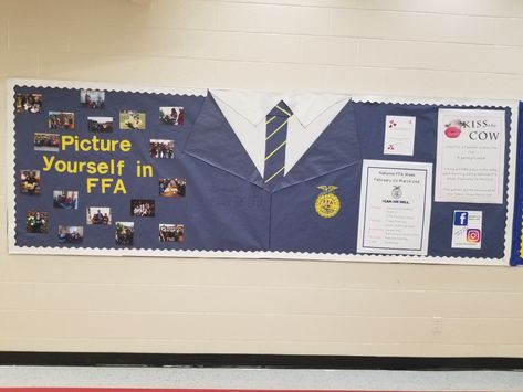 National FFA Week bulletin board. Ffa Door Decorations, Ffa Reporter Ideas, Agriculture Classroom Decor, Ffa Booth Ideas, Ffa Week Activities, Ffa Recruitment Ideas, Ag Teacher Bulletin Boards, Agriculture Teacher Classroom, Ffa Themes For The Year