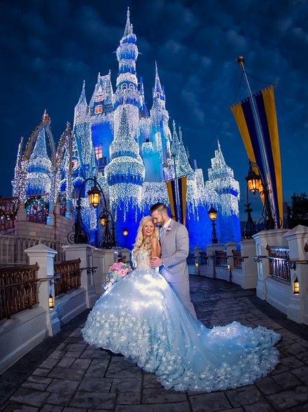 Happily Ever After Starts Here, Winter Wonderland Wedding Theme, Disney Wedding Venue, Disneyland Wedding, Nerdy Wedding, Disney World Wedding, Disney Wedding Cake, Orlando Wedding Venues, Disney Bride