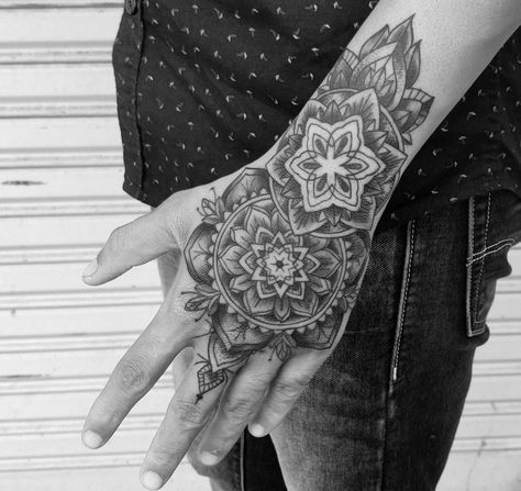 Tattoo by Rohit Panchal at Crazy Addiction Tattoos Mandala Tattoo On Hand, Side Hand Tattoos, Tattoo On Hand, Mandala Tattoos, Flower Iphone Wallpaper, Hand Tattoos For Guys, Hand Tattoo, Mandala Tattoo, Tattoo On