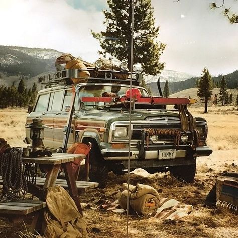 Afternoon Drive, Low Riding, Jeep Camping, Grand Wagoneer, Vintage Jeep, Old Jeep, Cool Jeeps, Jeep Wagoneer, Boat Trailer