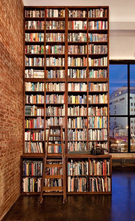 16 Floor-to-Ceiling Bookshelves That Will Make Your Jaw Drop Floor To Ceiling Bookshelves, Lots Of Books, Library Bookshelves, Dream Library, Library Room, Home Library Design, Study Ideas, Regal Design, Bookshelf Design