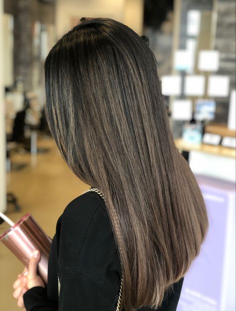 Straight Mushroom Brown Hair, Brown Hair Balayage Long, Mushroom Brown Highlights On Dark Hair, Mushroom Brown Highlights, Mushroom Highlights, Mushroom Brown Hair Color Balayage, Mushroom Balayage, Mushroom Brown Balayage, Hair Brown Ombre