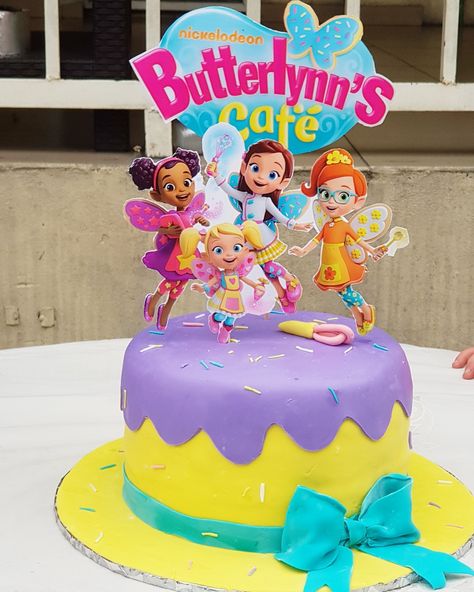 Girls cake. Butterbean's cafe cake Butter Bean Cafe Birthday Party Ideas, Butter Beans Cafe Cake, Butterbean's Cafe Birthday Party, Butterbean Cafe Birthday Cake, Nick Jr Birthday, Butterbeans Cafe, Butterbean's Cafe, Toddler Birthday Cakes, Baking Birthday Parties