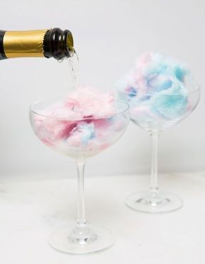 Unicorn Cocktails - Colorful Cocktail Ideas Cotton Candy Drinks, Glace Fruit, Brunch Punch, Painkiller Cocktail, Bachelorette Party Drinks, Cotton Candy Champagne, Champagne Recipes Cocktails, Champagne Drinks, Candy Drinks