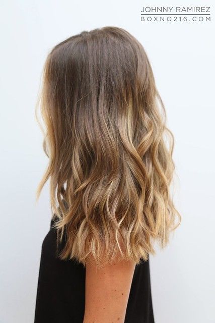 Trendy Hair Highlights : Box No. 216: SUNKISSED BLONDE HIG… | Flickr Brunette Ombre, Vlasové Trendy, Smink Inspiration, Balayage Hair Blonde, Brown Blonde Hair, Hair Color And Cut, Hair Blonde, Blonde Balayage, Blonde Highlights