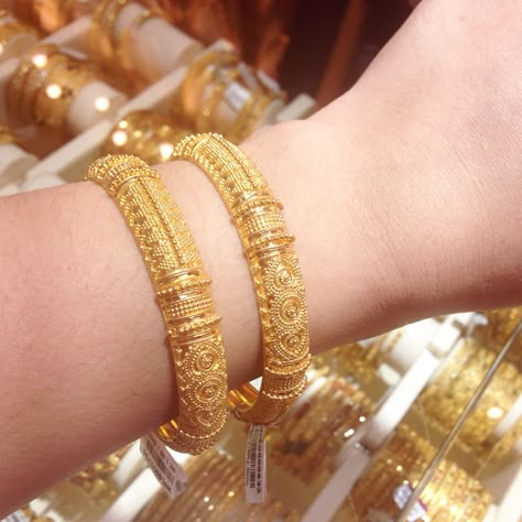 27.5 grams in 22karat gold, Indian design 22k Gold Kada Bangles, Gold Bangal Design For Women, Gold Kangan Design For Women, 22k Gold Bangles Indian, Bangal Designs In Gold, 5 Grams Gold Bangles, Gold Bengals Designs, Indian Bangles Gold Design, Bangals Design In Gold