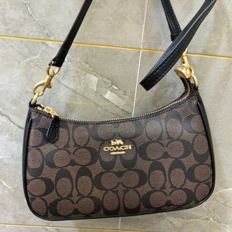 Coach Teri Shoulder Bag In Signature Canvas Ship As Soon As Possible Within 3 Working Days Brand New. Unused, Comes From A Smoke-Free Home! Coach Teri Shoulder Bag, Brown Coach Purse, Shoulder Bag Coach, Fav Products, Dream Bags, Cute Purse, 2024 Christmas, Girly Bags, Keychain Wallet