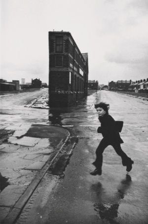 That’s me in the picture: Stasia Franek vaults a puddle for Don McCullin… Don Mccullin, Susan Sontag, 35mm Photography, Great Photographers, Foto Art, Documentary Photography, White Photo, Pics Art, Black And White Photographs