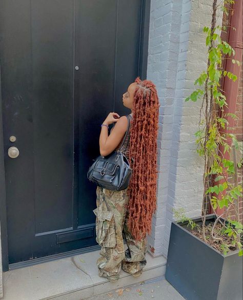 Extended Butterfly Locs, Ginger Butterfly Locs, Butterfly Locs Hairstyles, Ginger Hair Dyed, Cute Box Braids, Soft Locs, Butterfly Locs, Ginger Hair Color, Faux Locs Hairstyles