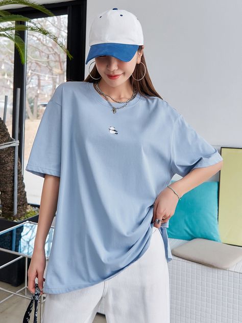 Baby Blue Casual  Half Sleeve Cotton Cartoon  Embellished Slight Stretch Summer Women Tops, Blouses & Tee Blue Tshirt Outfit, Baggy Shirts, Oversize Tshirt Outfits, Ootd Inspo, Panda Print, Aesthetic Fits, Tshirt Ideas, Tshirt Outfits, Korea Fashion