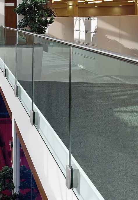 Stair balustrade MOD 0763 Easy Glass® Collection by Q-RAILING ITALIA: Glass Staircase Railing, Glass Balcony Railing, Glass Railing Stairs, Balcony Glass Design, Glass Handrail, Stainless Steel Balustrade, Steel Balustrade, Glass Railing System, Glass Railings