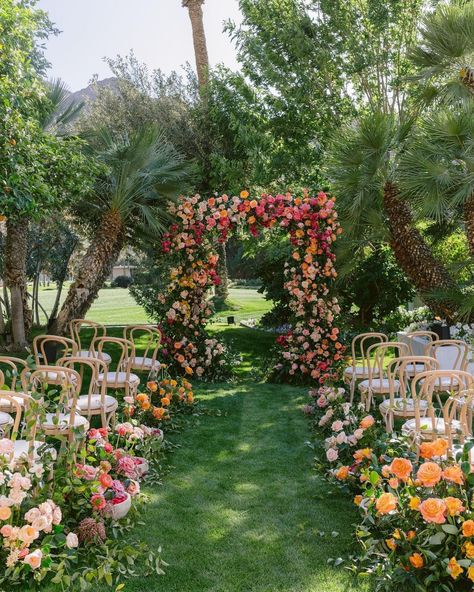 Floral Wedding Arch, Boda Mexicana, Dream Wedding Ideas Dresses, Future Wedding Plans, Garden Party Wedding, Wildflower Wedding, Wedding Mood Board, Wedding Goals, Wedding Mood