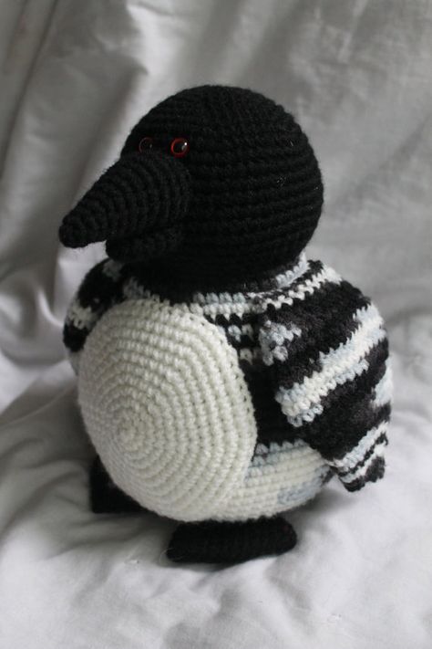 Leona the Loon - Amigurumi Plush Crochet PATTERN ONLY (PDF) Loon Bird, Plush Crochet Pattern, Crochet Bird Patterns, Plush Crochet, Amigurumi Plush, Crocheting Patterns, Crochet Birds, Bird Crafts, Crochet Amigurumi Free