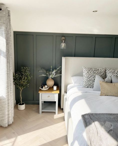 Bedroom Ideas Green Panelling, Panelled Bedroom Wall Headboards, Green Bedroom Feature Wall Ideas, Green Bedroom Wall Panelling, Panelling Green Bedroom, Wall Paneling Ideas Bedroom Headboards, Wood Panelling Bedroom Ideas, Forest Green Panelling Bedroom, Wall Panelling Colour Ideas