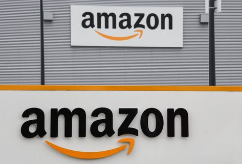 Amazon Is Making a Huge Change and Giving All Prime Members Free 1-Day Shipping Paris Agreement, Global Brands, Human Emotions, Amazon Prime, Luxury Branding, Poland, How To Become, Tech Company Logos, France