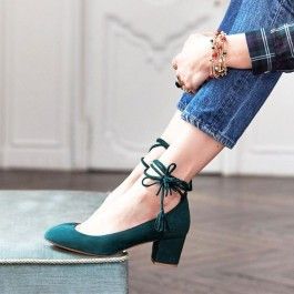 How about this shoe?  Share to get a coupon for all on FSJ Green Suede Lace Up Round Toe Chunky Heels Pumps for Office Ladies Converse Winter, Chunky Heel Pumps, Winter Jeans, Heels Classy, White Converse, Stil Inspiration, Green Shoes, Crazy Shoes, Pretty Shoes