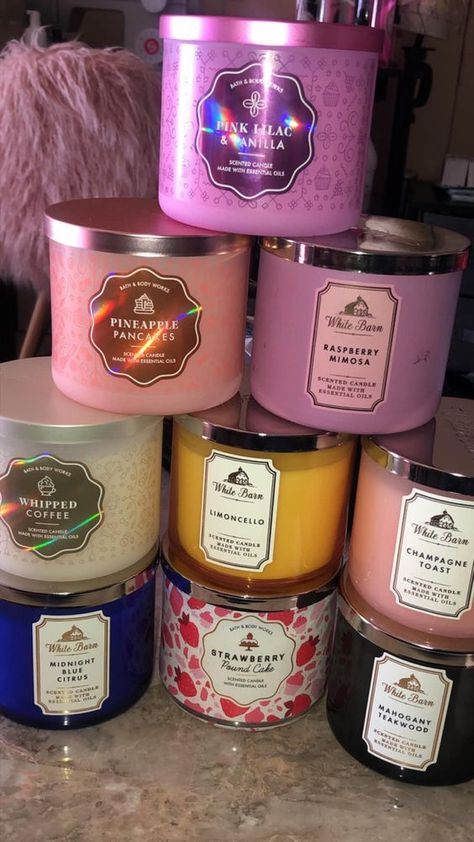 Smell Good Candles, Bath And Body Candles, Vanilla Candles, Candles Collection, The Life I Want, Coffee Scented Candles, Candle Obsession, Smelling Good, Best Smelling Candles