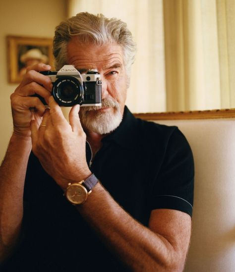 Gentleman Style Summer, Summer Of Fun, Hollywood Men, Beard Model, Dapper Gentleman, Pierce Brosnan, Film History, Photography Camera, Aging Gracefully