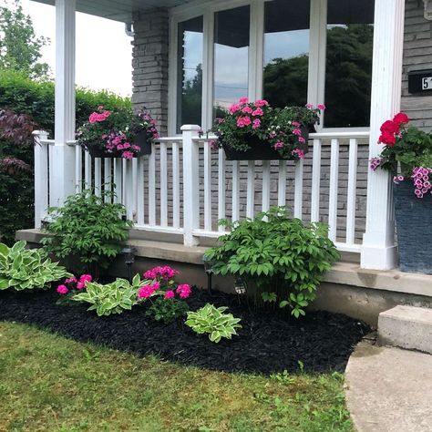 2024 Low Front Porch Landscaping Ideas: Easy Maintenance, Country Style Landscaping For Front Of House With Porch, Front Porch Yard Landscaping, Landscaping Along Front Porch, Landscape Ideas Around Front Porch, Landscaping Ideas In Front Of Porch, Landscaping Ideas For Front Porch, Front Yard Bed Landscaping, Landscape Ideas In Front Of Porch, Low Landscaping Front Yard