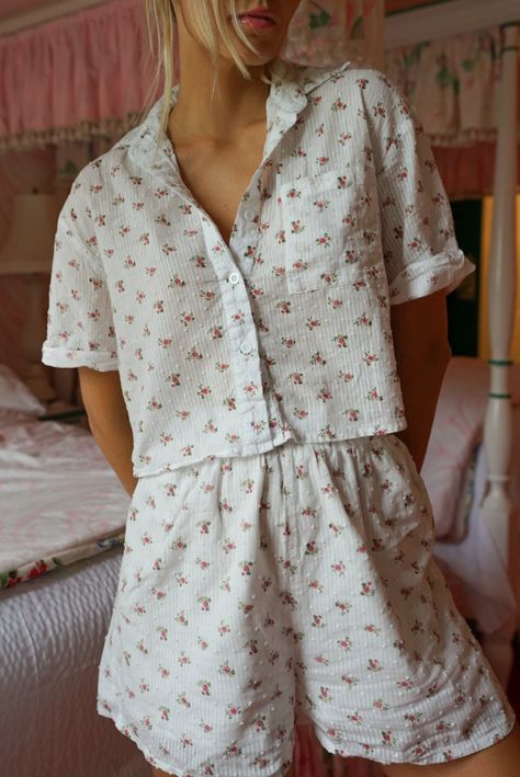 Made for lazy Sunday mornings; our breezy and light Rosy matching set is the dainty fit made for lounging. Featuring a subtle rose pattern, French knot embroidered detailing, and a drawstring waistline. Lightweight, breezy fit Dainty rose pattern along top and bottoms Collared neckline Dreamy French knot embroidered de Pijamas Women, Cotton Loungewear, Dainty Rose, Cute Pjs, Cute Pajama Sets, Floral Pajamas, Flower Fabric, French Floral, Cotton Clothing