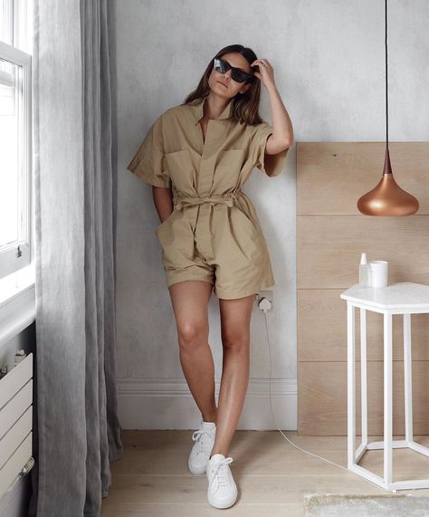 @mercer7official Instagram outfit idea —We love a one-piece outfit, and our favorite option for summer is a chic romper. Style a short jumpsuit with flat sandals, a straw hat, sunglasses, and a belt bag for a casual daytime look, or dress it up with heels and a mini bag if you’re feeling fancy. Either way, you can’t go wrong with this easy style that makes getting dressed an effortless task. What To Wear To A Club, Summer Rompers, Mini Jumpsuit, Chic Romper, Neutral Style, Jumpsuit Outfit, Romper Outfit, One Piece Outfit, Jumpsuit Fashion