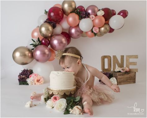 baby going head first into her cake Cake Smash Set Up, Burgundy And Gold Cake, Gold Cake Smash, Cake Smash Inspiration, Sofia The First Birthday Party, Diy Cake Topper Birthday, Baby Birthday Photoshoot, Rainbow First Birthday, 1st Birthday Girl Decorations