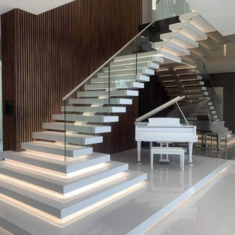 Stair Design Ideas ✨️ | Stairs Railing Design Ideas ✨️🔥 #railing #railings #stairs #stairrailing #stairdesign #stairdesigns #glassrailing #homedesignsdworld #explorepost #explorepage #reeelitfeelit #trendingdesigns #railingdesign #budget2024 #yogawithwall #celebritystylist #bhindifry #rafaelnadal Stairs Feature Wall, Niche Modern, Luxury Staircase, Staircase Design Modern, Stairs Design Interior, Stairs In Living Room, Wall Niche, Stair Case, House Construction Plan