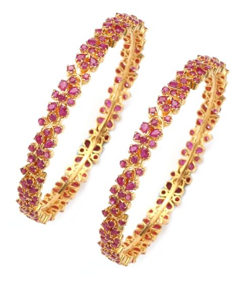 Beautiful Gold Ruby Bangle Designs - Fashion Beauty Mehndi Jewellery Blouse Design Rubies Necklace, Emerald Bangles, 22 Karat Gold Jewelry, Gold Ruby Necklace, 22k Gold Bangles, Indian Gold Jewelry, Gold Bangles Indian, Ruby Bangles, Gold Temple Jewellery