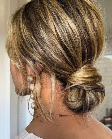 Low Loop Bun, Low Buns With Bangs, Bun With Long Bangs, Bun For Straight Hair, Straight Hair Dos, Straight Hair Updo, Neck Length Hair, Bridesmaid Hair Inspo, Updos For Short Hair