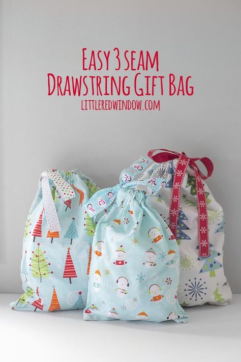 Drawstring Gift Bag, Costura Diy, Beginner Sewing Projects Easy, Bag Sewing, Leftover Fabric, Christmas Sewing, Drawstring Bags, Diy Couture, Sewing Projects For Beginners