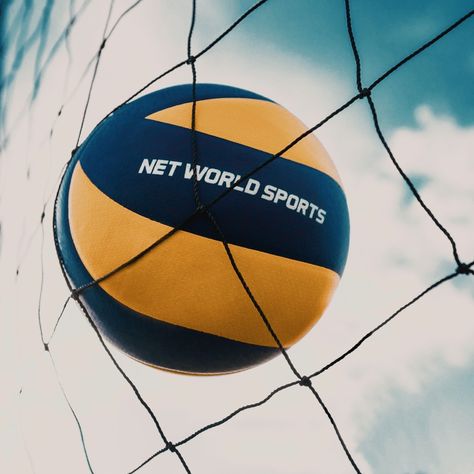 Valiball Photo, Volleyball Picture, Volleyball Wallpapers, Volleyball Images, Volleyball Wallpaper, Volleyball Practice, Sport Volleyball, Volleyball Pictures, Beach Sunset