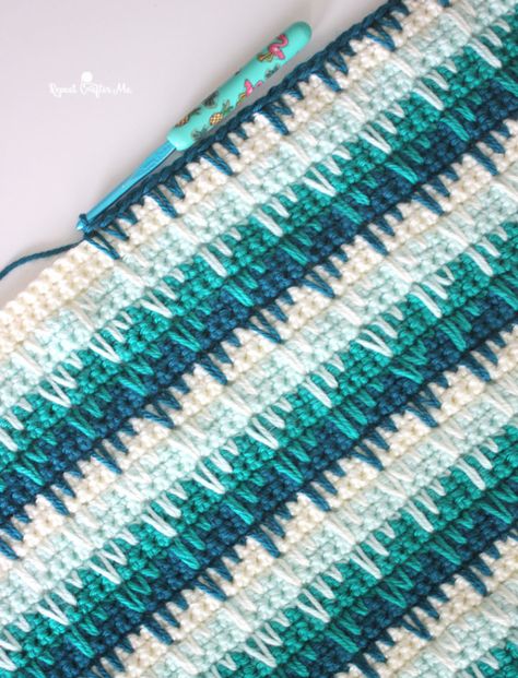 Crochet Spike Stitch Blanket - Repeat Crafter Me Crochet Spike Stitch, Spike Stitch, Repeat Crafter Me, Stitch Blanket, Manta Crochet, Crochet Square Patterns, Cute Pillows, Crochet Instructions, Crochet Books