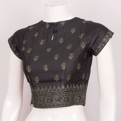 Black half sleeve blouse design Side Zip Blouse Designs, Crop Top Neck Designs, Back Zip Blouse Design, Crop Top Back Neck Designs, Black Blouse Designs, Designs Blouse, Blouse Designs High Neck, Cotton Saree Blouse Designs, Cotton Blouse Design