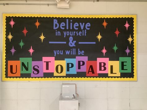 Class Soft Board Ideas, School Reception Board Decoration Ideas, Office Bulletin Board Ideas Motivation, Notice Board For School, Notice Boards Ideas, Classroom Bulliten Boards, Soft Boards Ideas Classroom Decor, First Day Of School Bulletin Boards, Welcome Display Board Schools