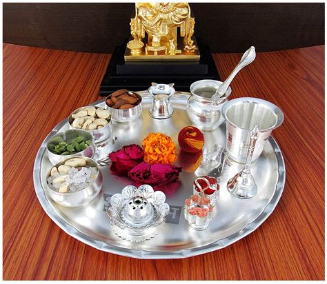 Puja Thali, Christmas Flower Decorations, Diwali Pooja, Thali Decoration Ideas, Wedding Doors, Pooja Thali, Pooja Items, Silver Pooja Items, Temple Wedding