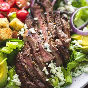 Black n' Blue Grilled Steak Salad | www.lecremedelacrumb.com Black And Blue Steak, Blue Steak, Homemade Blue Cheese Dressing, Homemade Blue Cheese, Resep Steak, Steak Salad Recipe, Grilled Steak Salad, Resep Salad, Grilled Steak Recipes