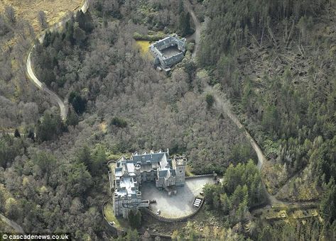 Remote: The large castle, bottom, is perched on a hillside in the Highlands, not far from the Kyle of Sutherland Scottish Castles For Sale, Carbisdale Castle, Large Castle, Highlands Castle, Scottish Army, Highland Village, English Manor Houses, Dark Castle, Youth Hostel