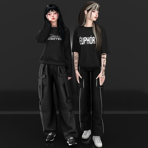 ~ sweater and t-shirt ~ | Patreon Women Kpop, Alpha Cc, Custom Cast, Baggy Shirt, Sims 4 Anime, Tumblr Sims 4, Sims4 Clothes, Hoodie Oversize, Tokyo Revenger