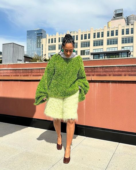 Tracee Ellis Ross | DRIES BABY | Instagram Tracee Ellis Ross Style, Tracee Ellis Ross Fashion, Tracee Ellis Ross, Weird Fashion, Eclectic Style, Daily Outfits, Bottega Veneta, Style Icons, Chloe