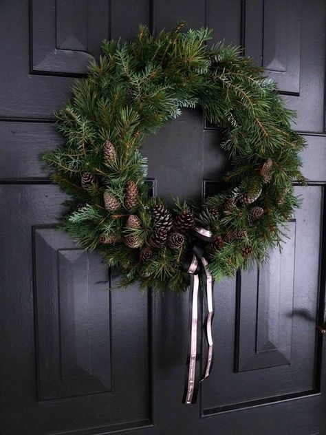 Julkransar Diy, Jul Diy, Christmas Wreath Decor, Holiday Wreaths Christmas, Diy Jul, Christmas Inspo, Xmas Wreaths, Christmas Makes, Wreath Christmas