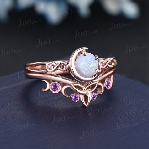 Amethyst And Opal Engagement Ring, Opal Rings Engagement, Magical Engagement Rings, Engagement Rings Amethyst, Engagement Rings Non Traditional, Fantasy Rings, Jewelry Accessories Rings, Gold Opal Engagement Ring, Wedding Circlet