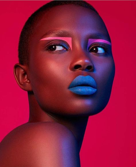 Dark Skin Editorial Makeup, Extra Makeup Looks Black Women, High Fashion Makeup Looks, Creative Beauty Shoot, Creative Makeup Looks Eye Art, Face Drawing Template, High Fashion Makeup Editorial, Editorial Makeup Looks, Editorial Makeup Creative