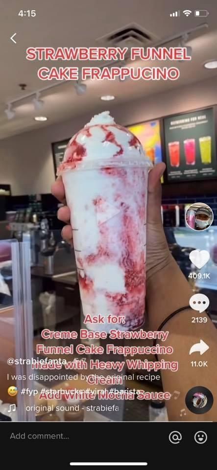 Strawberry Funnel Cake Frappuccino, Strawberry Funnel Cake, Starbucks Drink Menu, Starbucks Secret Menu Recipes, Cold Starbucks Drinks, Starbucks Strawberry, Starbucks Drinks Diy, Secret Starbucks Recipes, Coffee Recipes Starbucks