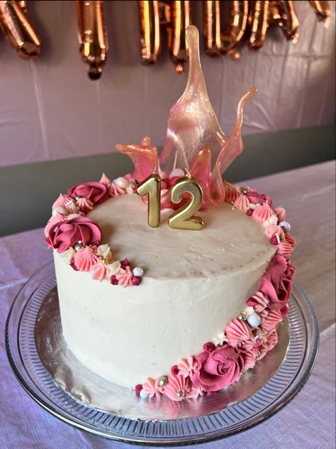 13 Yo Birthday Cake, 12 Year Birthday Party Ideas Cake, Cute 13 Birthday Cakes, 13 Girl Birthday Cake, Birthday Cakes 14th Girl, Fun Birthday Cakes For Teens, Birthday Cake 12 Yrs Old, 12 Birthday Cake Girl, Birthday Cake Ideas For 13 Year Girl