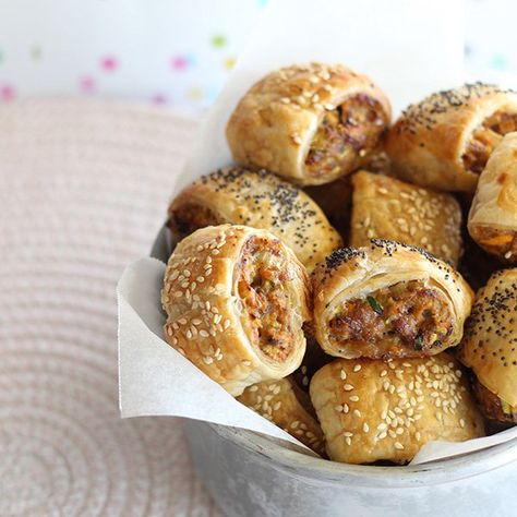 A classic favourite with Aussie kids, the delicious sausage rolls are the ultimate carrier for hidden veggies - so everyone can feel good about this recipe! High Tea Food, Sausage Rolls Recipe, Hidden Veggies, Sausage Rolls, Morning Tea, Family Favorite Meals, Kids Lunch, Tea Recipes, High Tea