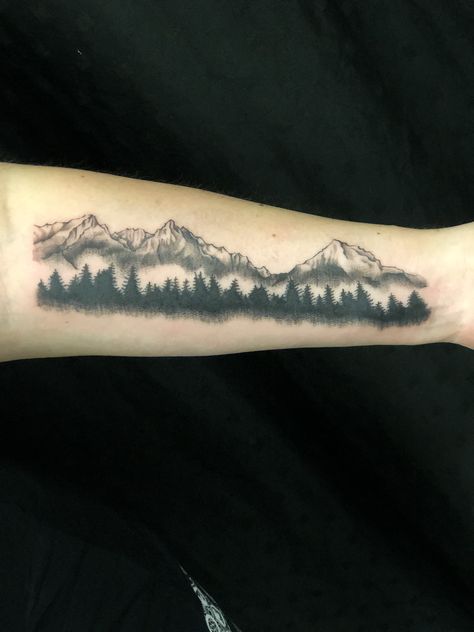 Tattoo artist based in Salmon Arm, B.C. specializing in flower tattoos Mt Hood Tattoo, Washington State Tattoos, Besties Tattoos, Washington Tattoo, Moutain Tattoos, Pnw Tattoo, Mountain Range Tattoo, Mountain Tattoos, Tree Tattoos