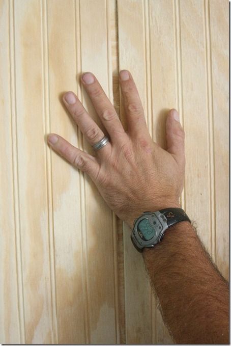 hanging bead board walls - The Shabby Creek Cottage tutorial Bead Board Basement Walls, Tongue Groove Walls, Beaded Paneling Walls, T111 Interior Walls, Bead Board Ideas, Breadboard Walls, Beaded Board Walls, Bead Board Walls Bedroom, Barndo Garage